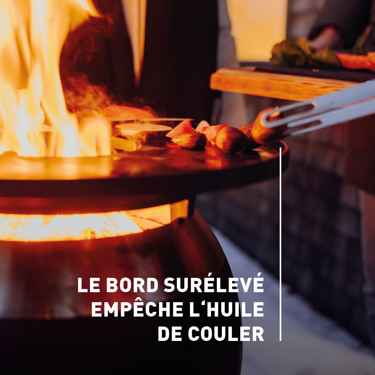 höfats Plancha Moon 45 - Plaque de cuisson continue en fonte émaillée - Conservation optimale de la chaleur pour les grillades de toutes tailles - Revêtement anti-adhésif, cuisson faible en gras
