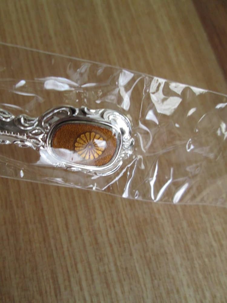 銀製　スプーン　5本セット　菊紋 Amazon | 菊の御紋入り 七宝絵柄銀スプーン 5本セット 日本製 宮内庁