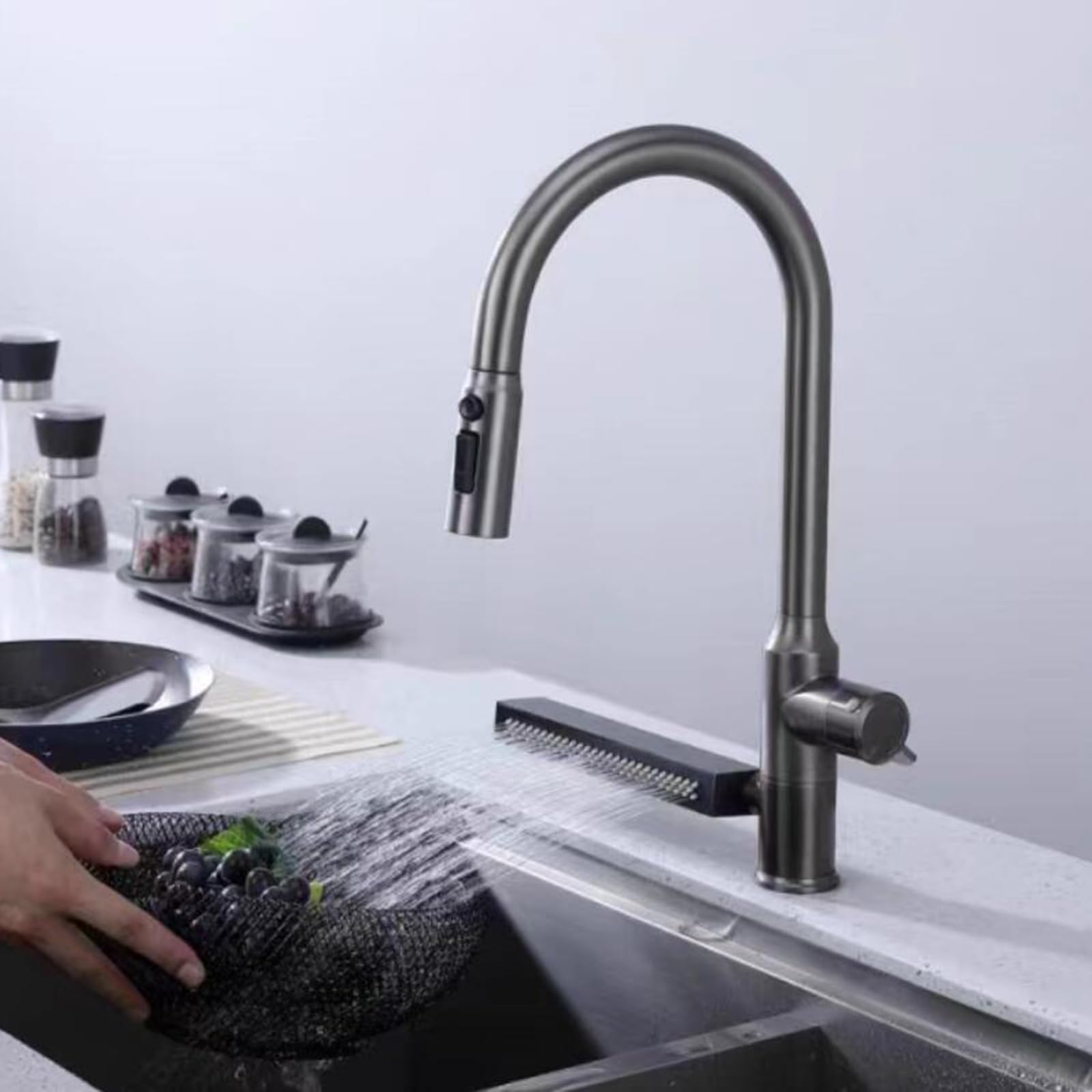 Mitigeur de cuisine extractible gris pivotant en acier inoxydable