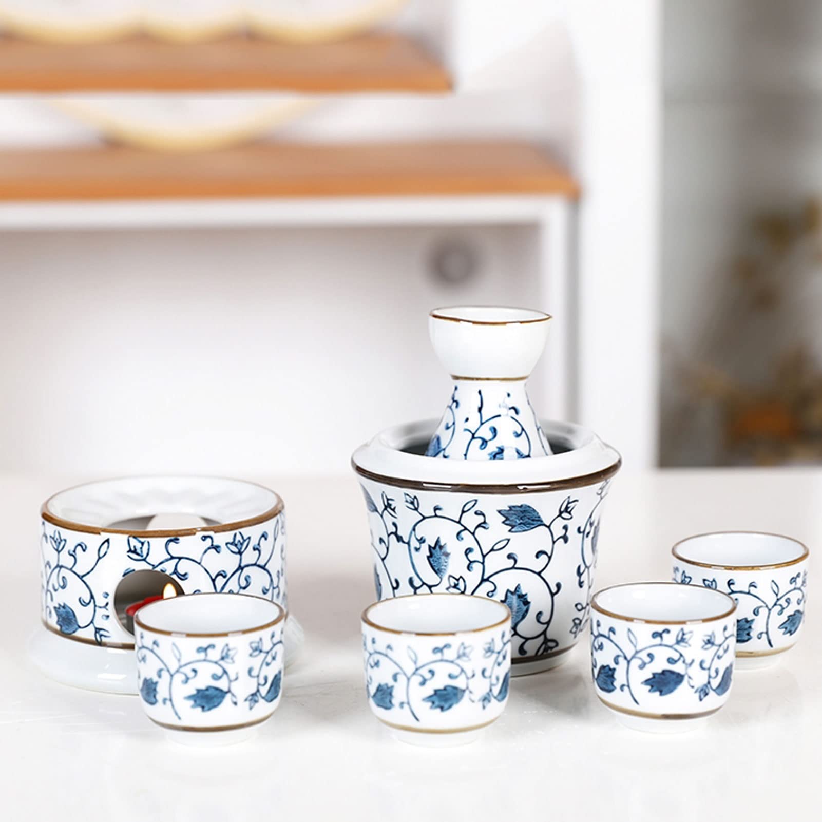 Tasse à saké Traditionnelle, Verres à vin en céramique, Service à saké Japonais utilisant Un émaillage à Haute température, la Couleur de l'émail est Unique et la Texture est profo