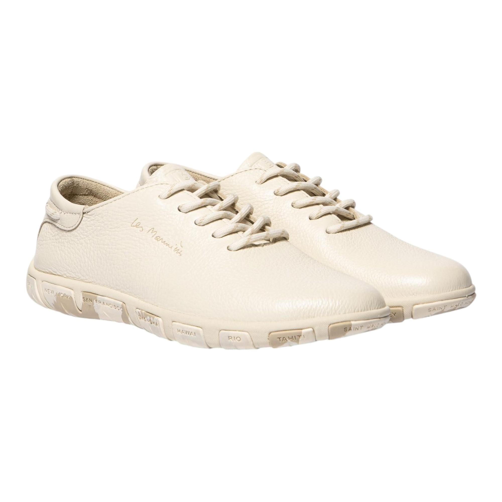 tbs Bootsschuh Jazaru J7523, Glattleder, Ecru-Beige mit mehrfarbiger Sohle, Fußbett zum Wechseln Beige