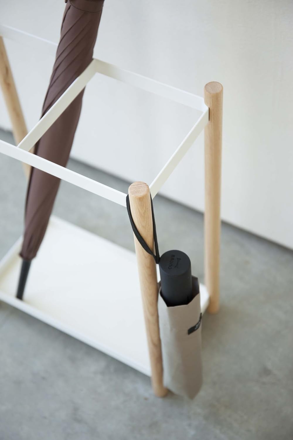 Suреr Bіg Clеаrаnсе! YAMAZAKI home Plain Umbrella Stand Black,