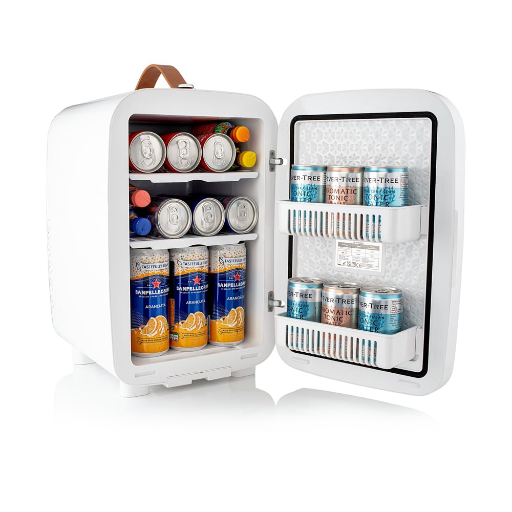 Subcold PRO15 Mini-Kühlschrank – Leise & energieeffizient, USB- & AC-betriebener kleiner Kühlschrank für Schlafzimmer, Auto, Büro & Reisen | Tragbarer Mini-Kühlschrank für Hautpflege, Beau | Schwarz