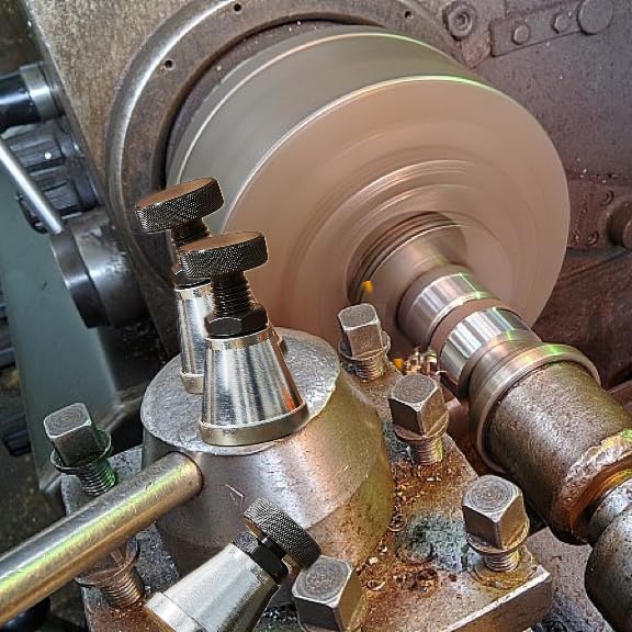Image of Adjustable Screw Jack Post,Size Range 2.63 inch-3.93 inch,5 Tons Capacity (2PCS) | Adjust from 2.63 inch to 3.93 inch for precise leveling. 54# steel for heavy-duty milling, drilling, and die processing machines.