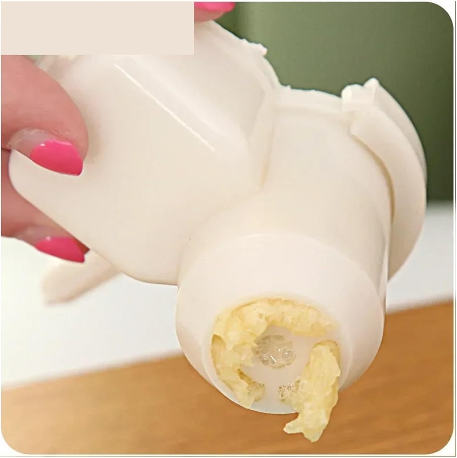 Xgnvpy Food Grade PP Garlic Grinder Cutter Mill Fruit Vegetable Press Tool Ginger Crusher Muller Squeeze Kitchen Accessory