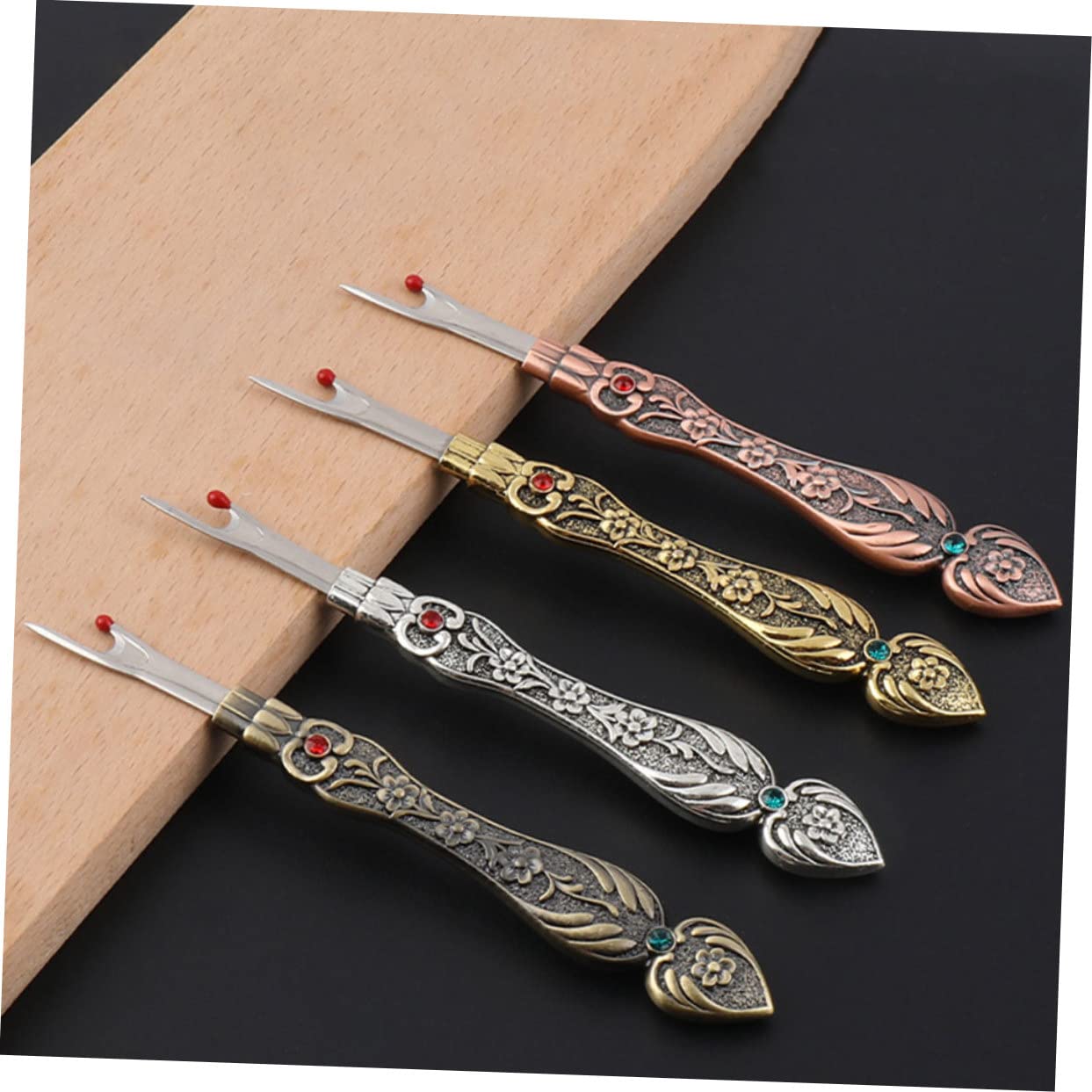 Lurrose 4 Piezas Desgarrador de costuras herramienta de tejido desgarrador de hilo enhebrador herramientas de costura delicado Agente sellador herramienta de golpeteo ropa