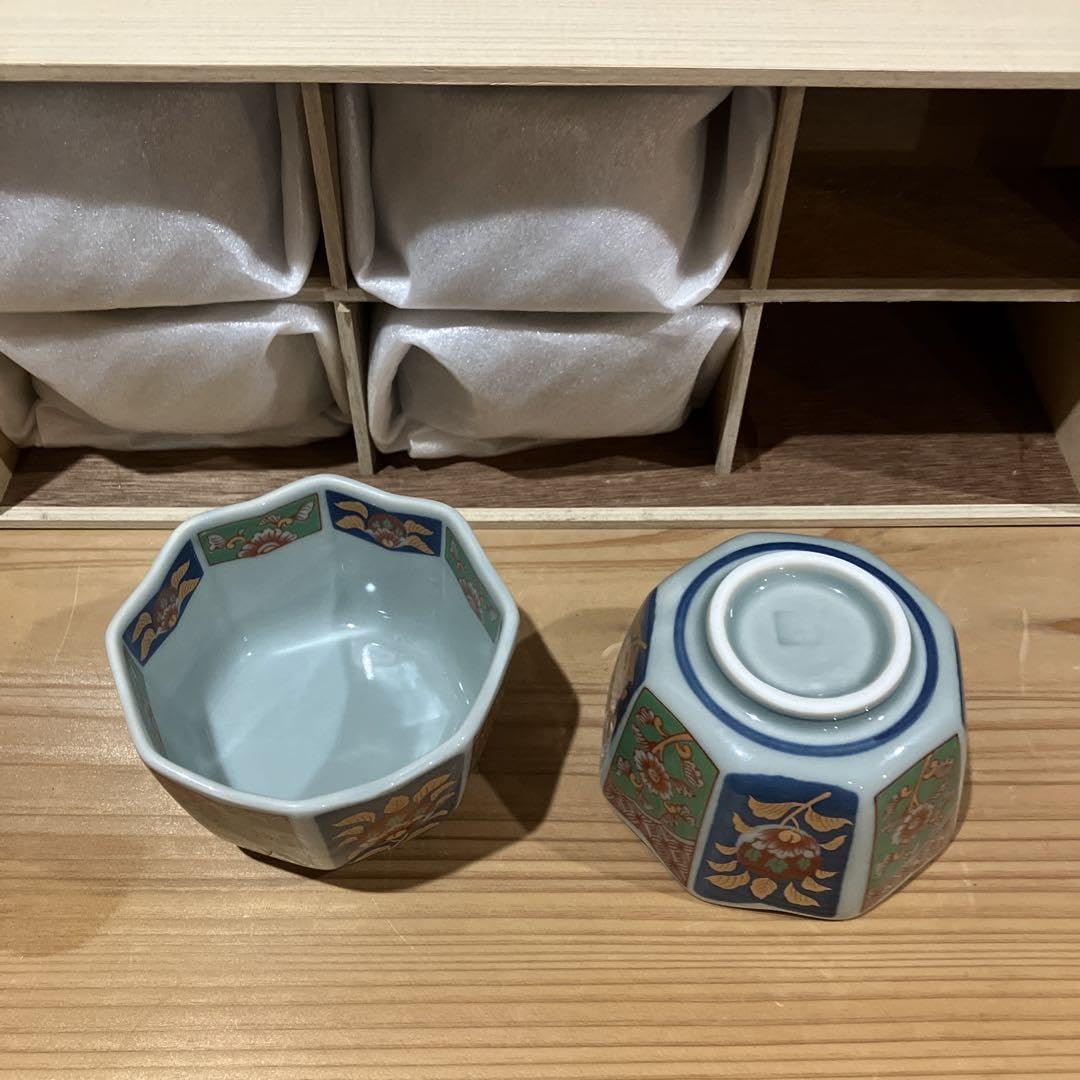 Amazon.co.jp: 有田焼 西陶謹製 小鉢6個 花柄 錦草花 小付揃