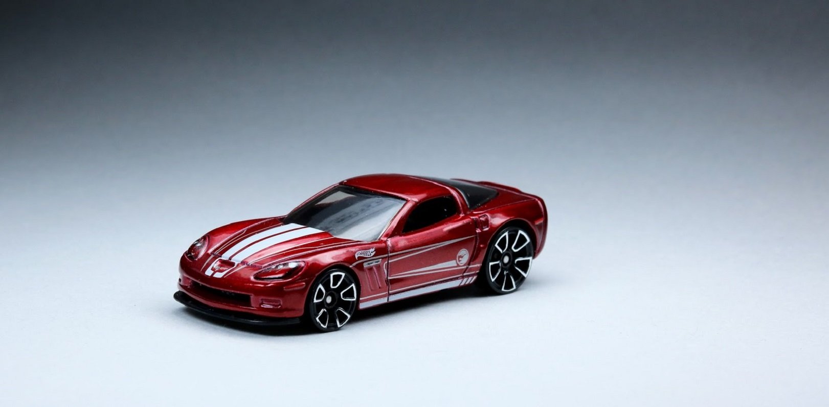 hot wheels corvette grand sport treasure hunt