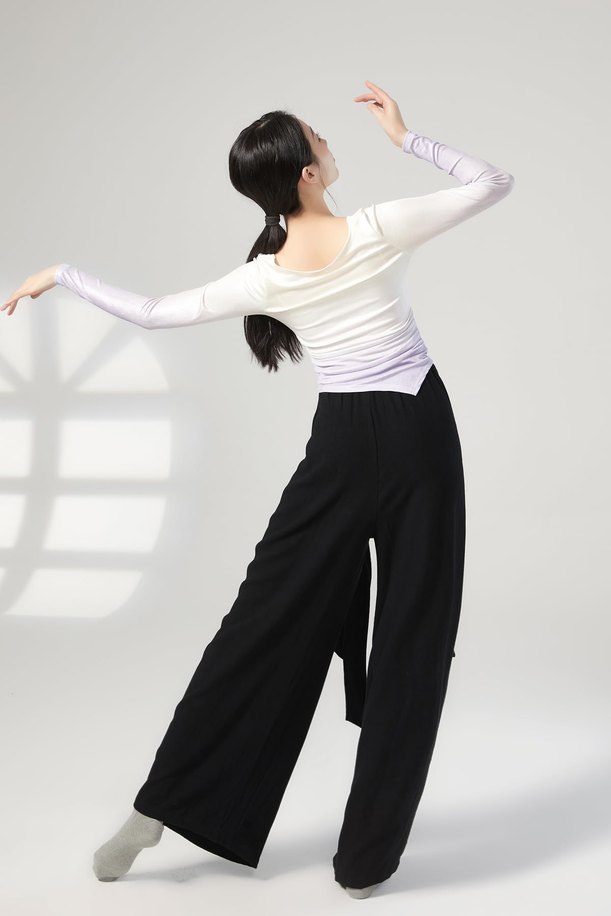 Angcoco Women's Gradient Color Long Sleeved Elegant Straight Neckline Tops Purple