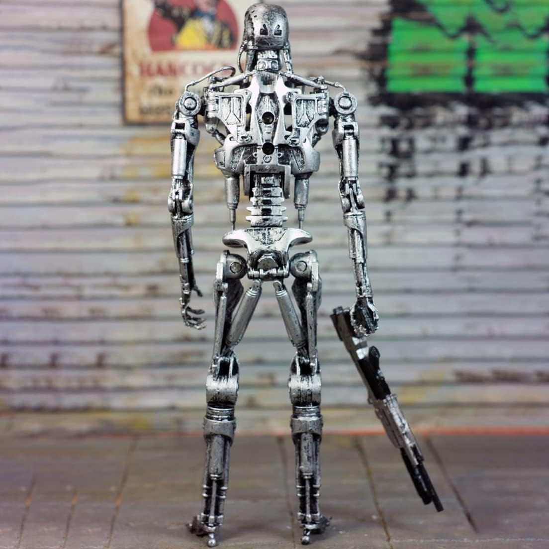 Amazon.com: Caolun Terminator 2 Judgment Day T-800 Endoskeleton