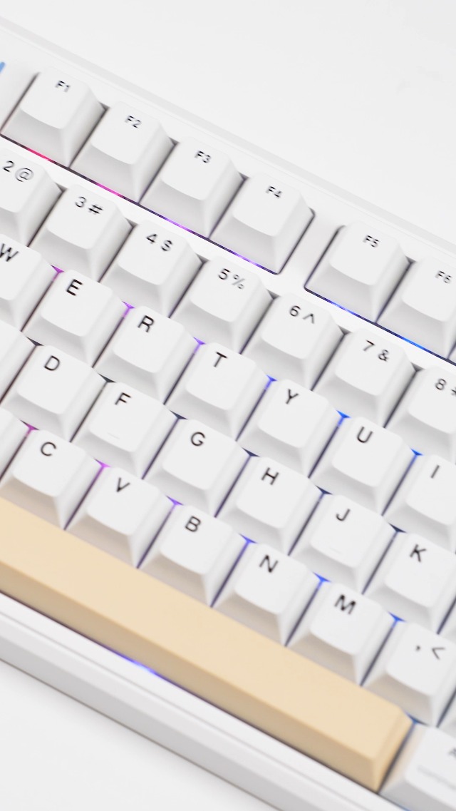 Amazon | EPOMAKER TH80 V2 PRO ワイヤレスゲーミングキーボード 画面
