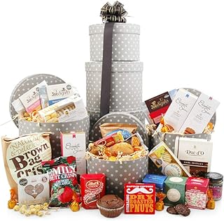Food Gift Boxes – Hamper Gifts Sweet & Savoury Giant Tower – Hamper of Cookies, Crisps and Snacks – Chocolate Hamper in Reusable Gift Box – Food Hampers as Gifts for Family, Friends, Co-Workers