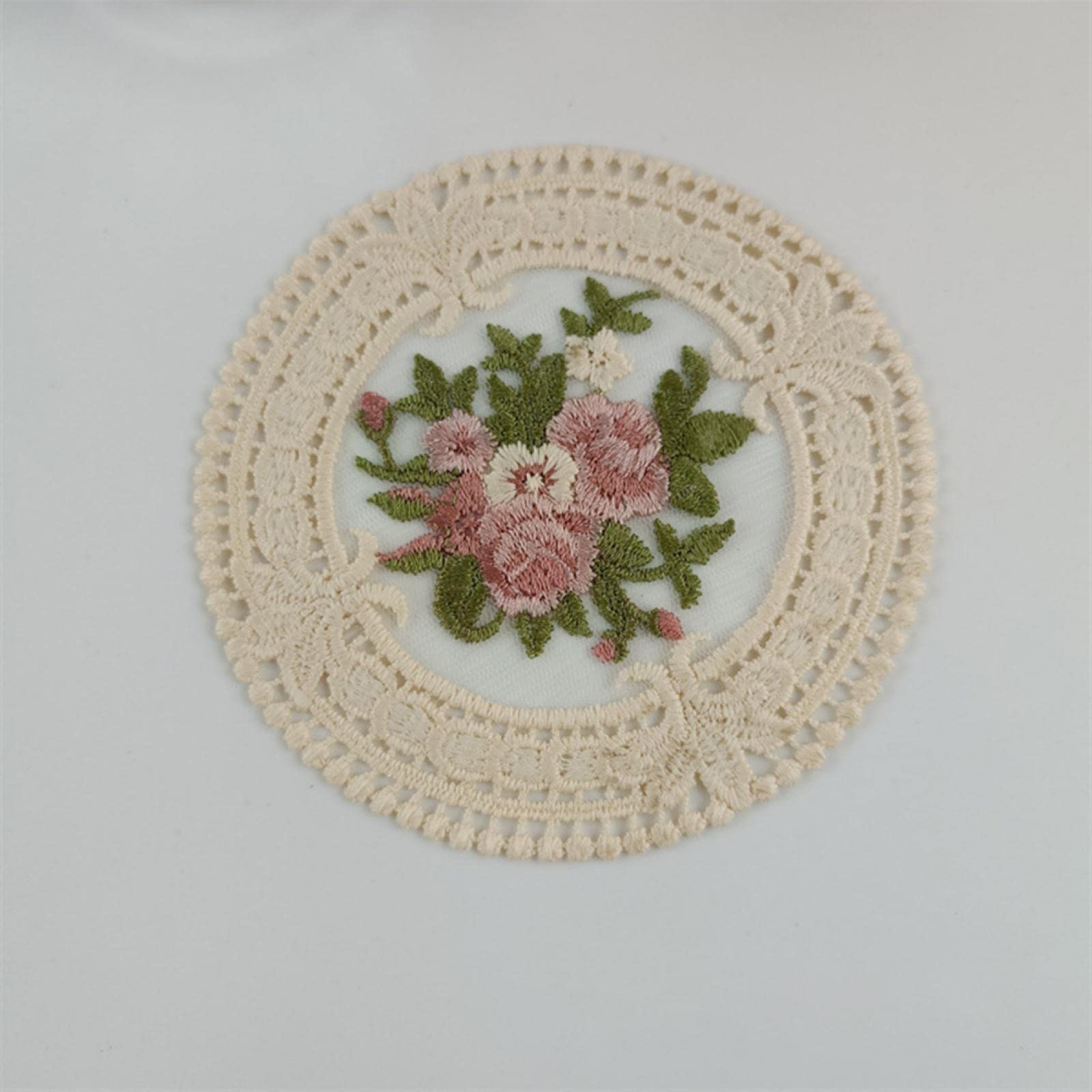10Pcs Round Wedding Dining Table Mats Kitchen Decor Placemats, European Retro Lace Coaster Exquisite Insulation Table Mat Decoration 11cm, Beige