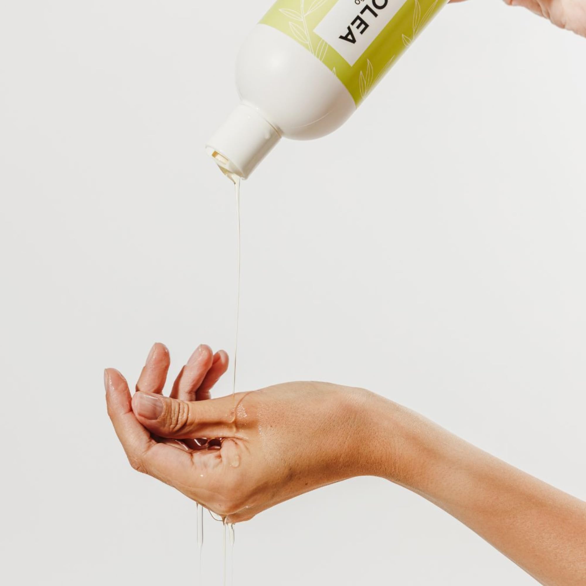 OLIVOLEA Gel de Baño Piel Sensible y Atópica - Hipoalergénico pH Neutro - Apto para Bebés y Recién Nacidos - Con Activos Naturales - 500 ml