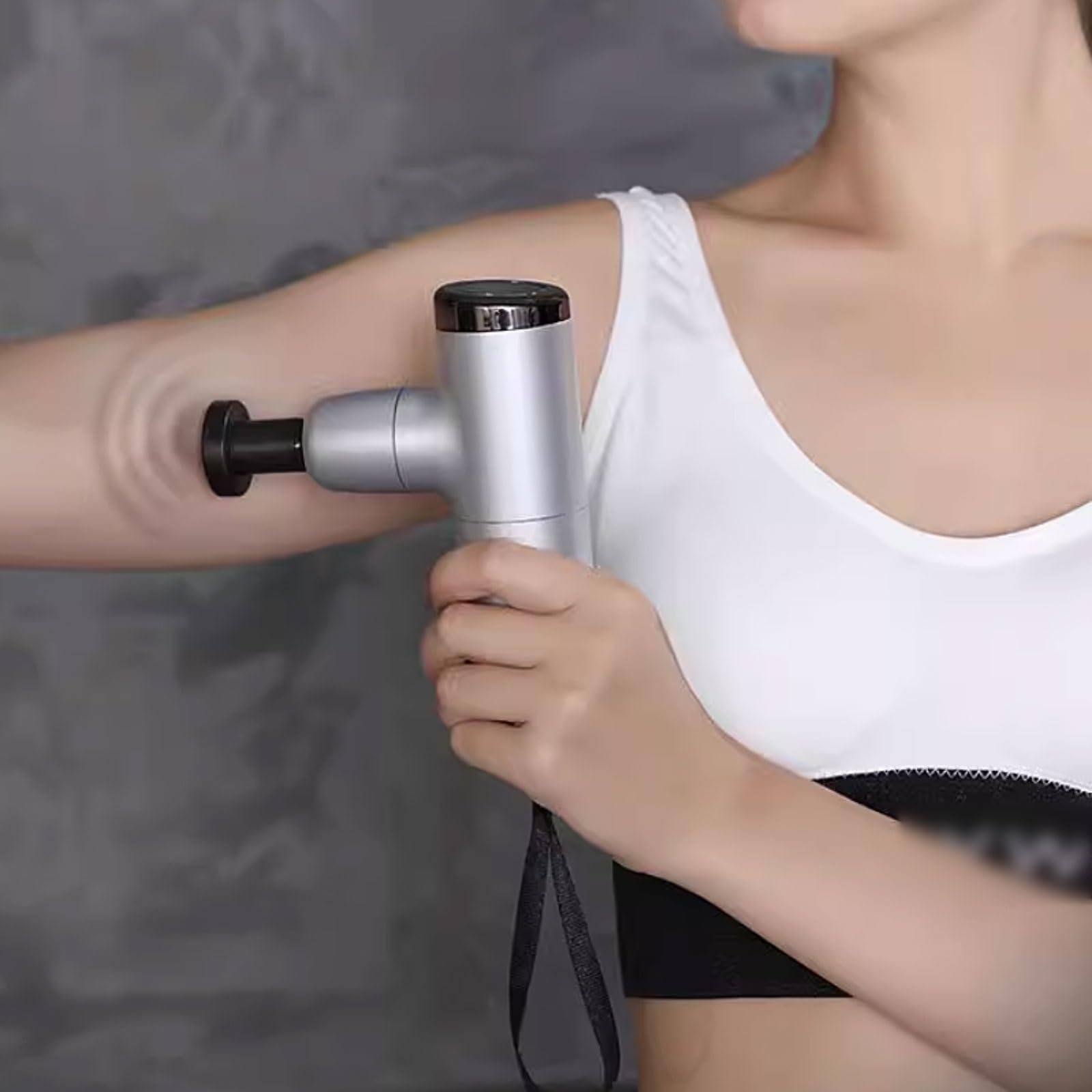 Wielofunkcyjny plastikowy pistolet do masażu z 4 prędkościami i 4 głowicami do masażu, ładowalny, masażer perkusyjny, bezprzewodowy, ręczny masażer, regulowany, (Nero)