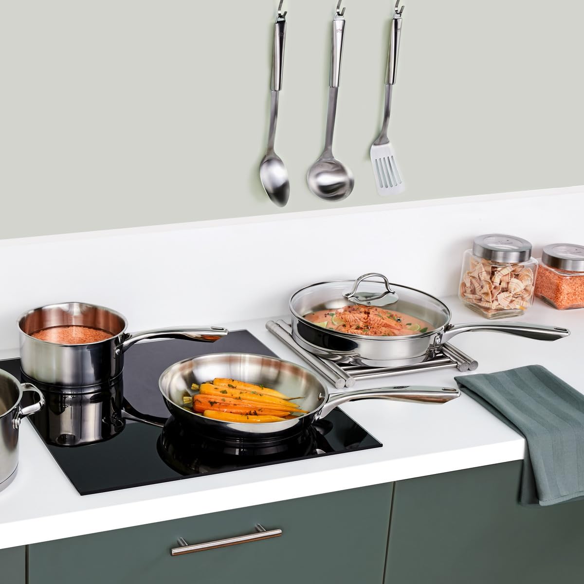 Five - Sauteuse en INOX Haute qualité avec Couvercle en Verre D 28 cm Tous Feux y Compris Induction