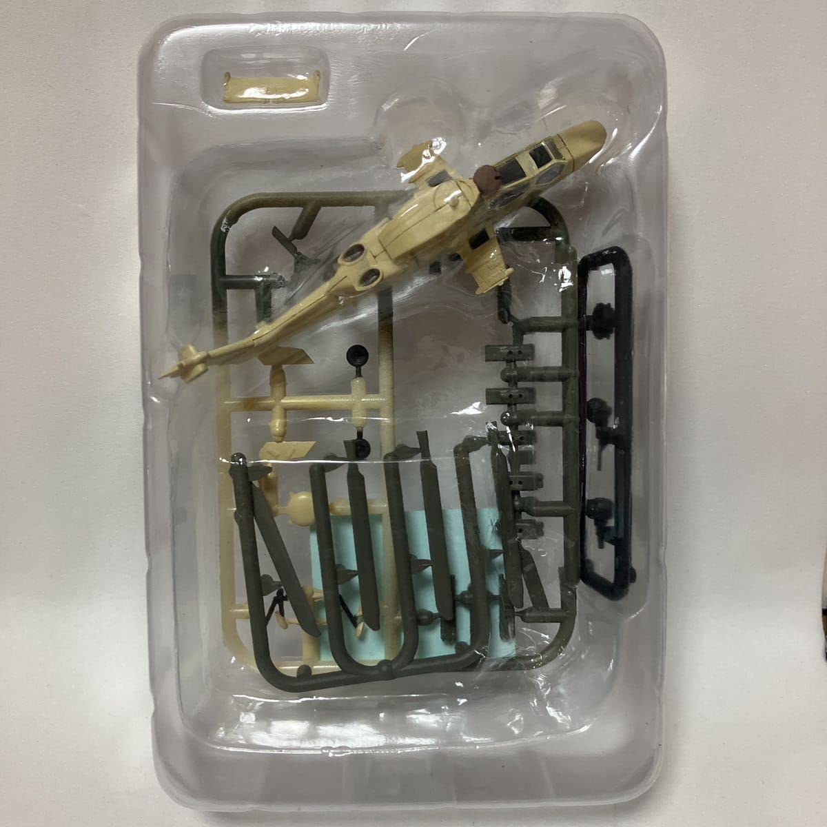 1/144 WORK SHOP Vol.31 ヘリボーンコレクション7 ［1-E.エアバスEC665 フランス陸軍：初号機(HAD)］(単品) w17b8b5 F-toys 1/144 WORK SHOP Vol 31 ヘリボーンコレクション7 EC665