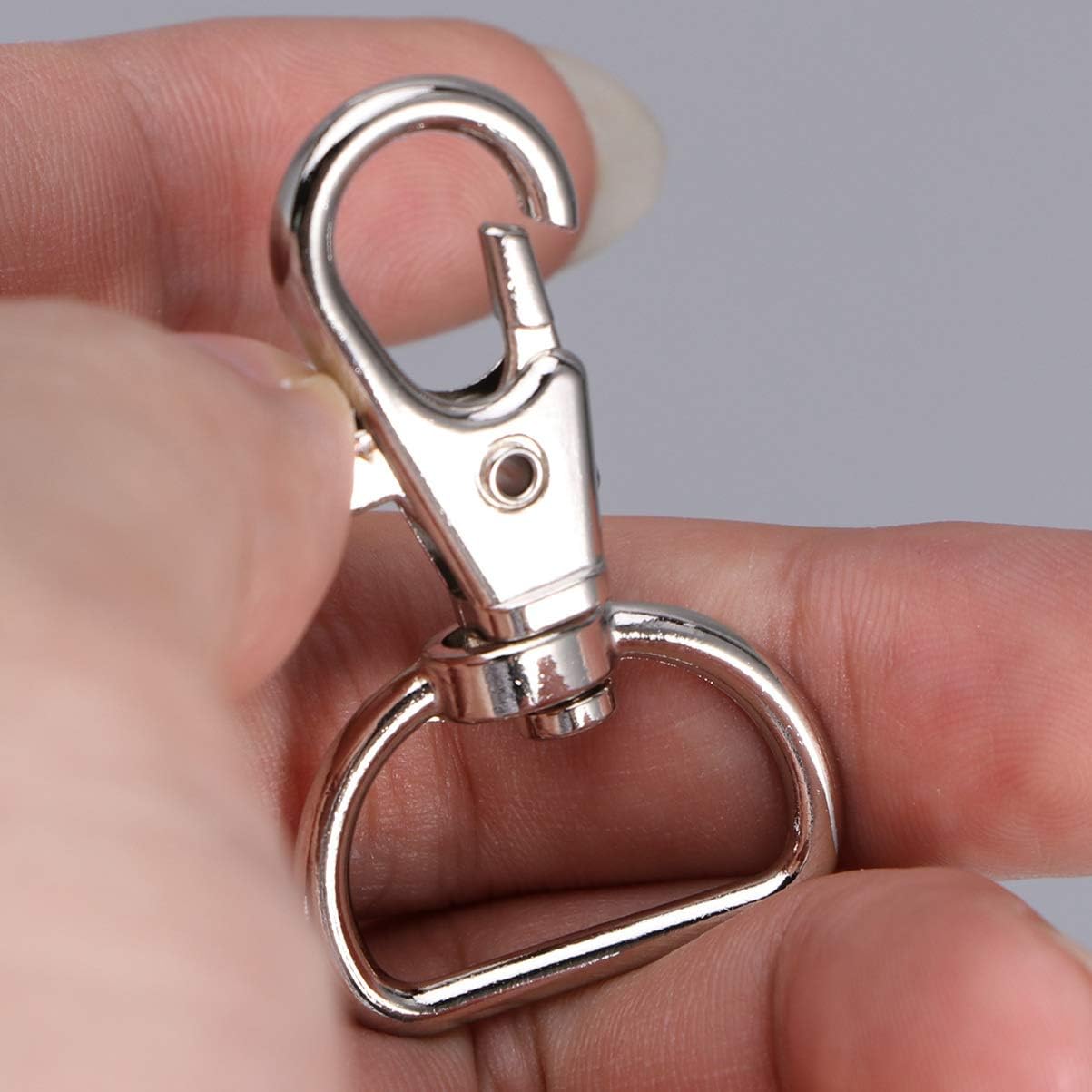 DOITOOL 30-Pack Silver Swivel Trigger Snap Hooks for Keychains and Bags Sturdy Metal Lobster Claw Clips 360° Rotation for Home and Outdoor Use