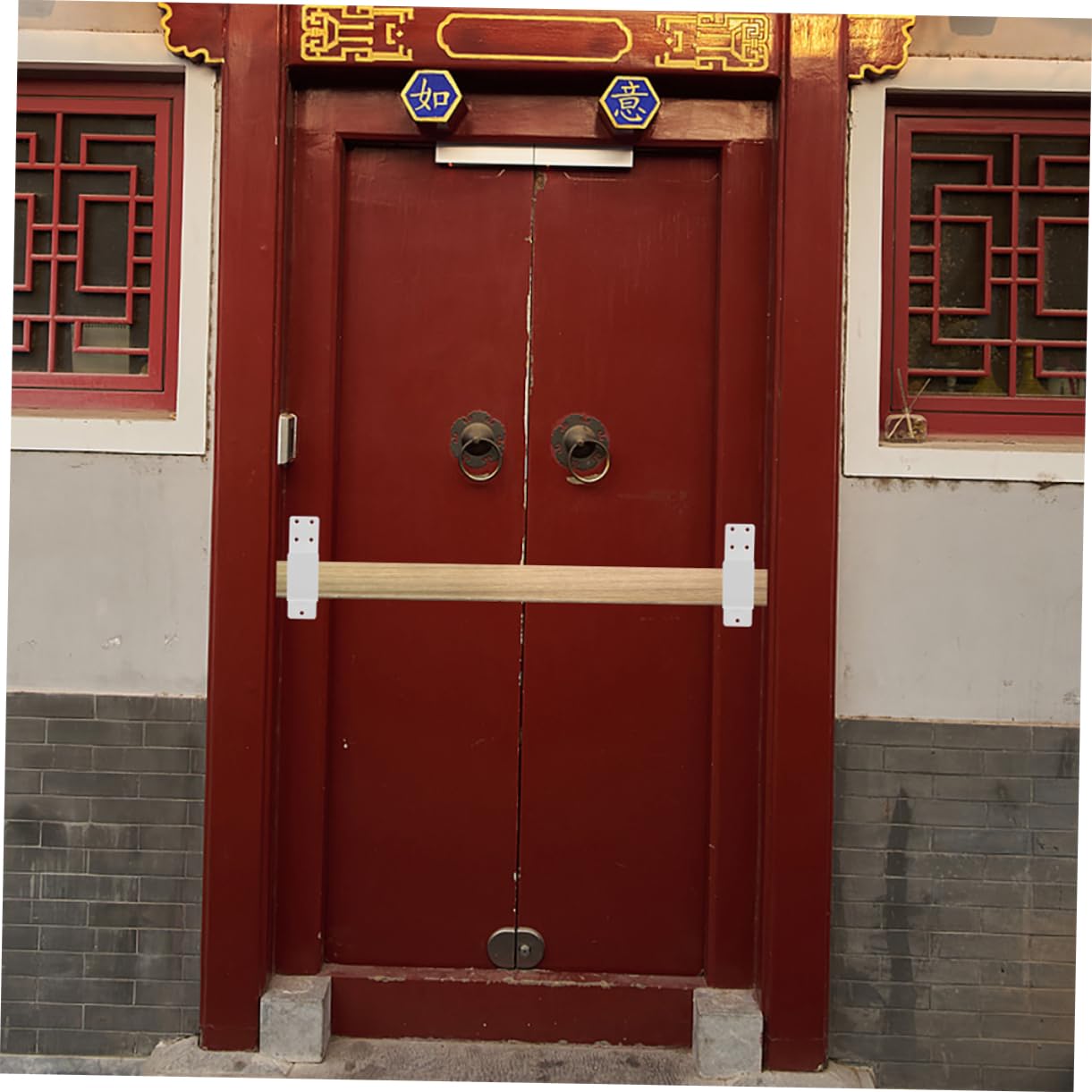 UKCOCO Support de Sécurité pour Porte en Acier Blanc, Barre de Sécurité Épaisse Design en U, pour Porte D'entrée et Abri, Assure une Tenue Stable et Sécurisée