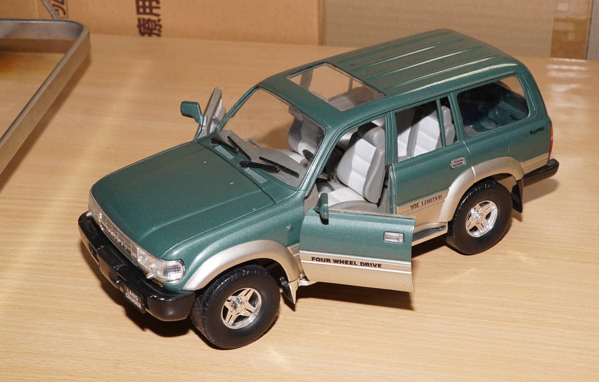 トヨタ ランドクルーザー V8 1/18 ダイキャストミニカー￼ 楽天市場】LCD Models 1/18 ミニカー ダイキャストモデル 2024年
