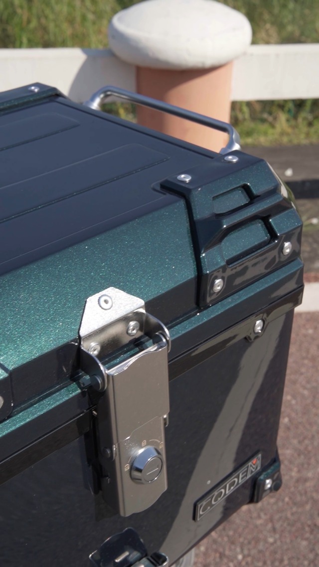 Amazon | CODEM バイク リアボックス 45L 大容量 トップケース