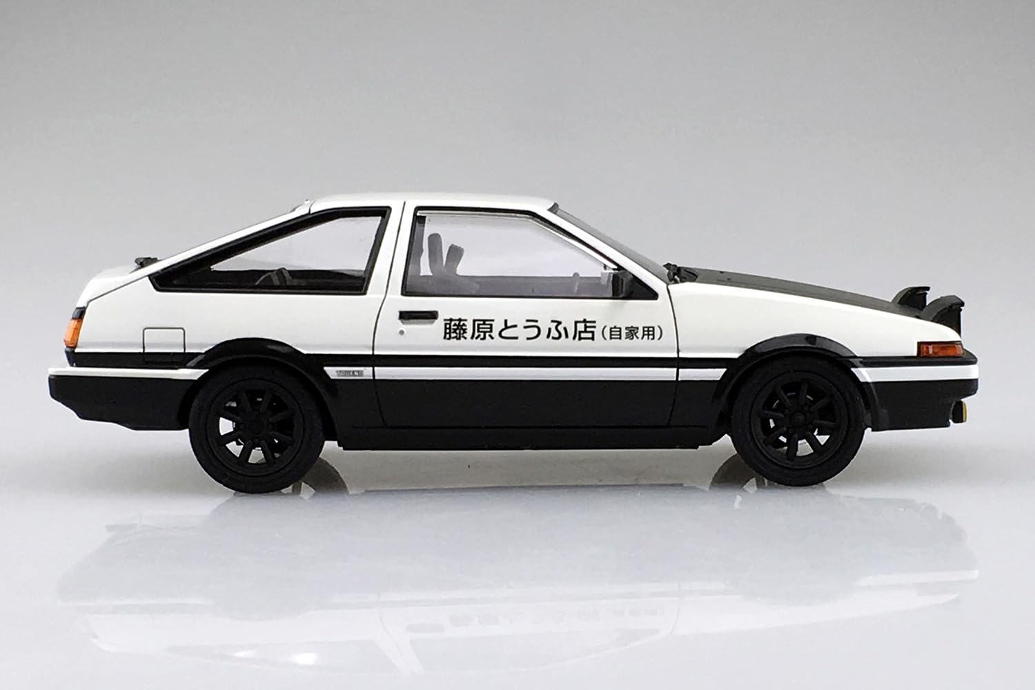 WONDAイニシャル頭文字Ｄ公道最速伝説編AE86スプリンタートレノ藤原拓海 WONDAイニシャル頭文字D公道最速伝説編AE86スプリンタートレノ