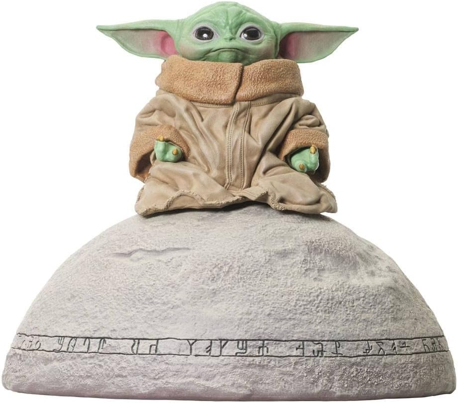 DIAMOND SELECT TOYS Star Wars: The Mandalorian Seeing Stone Grogu Milestones Statue, Multicolor, 8 inches