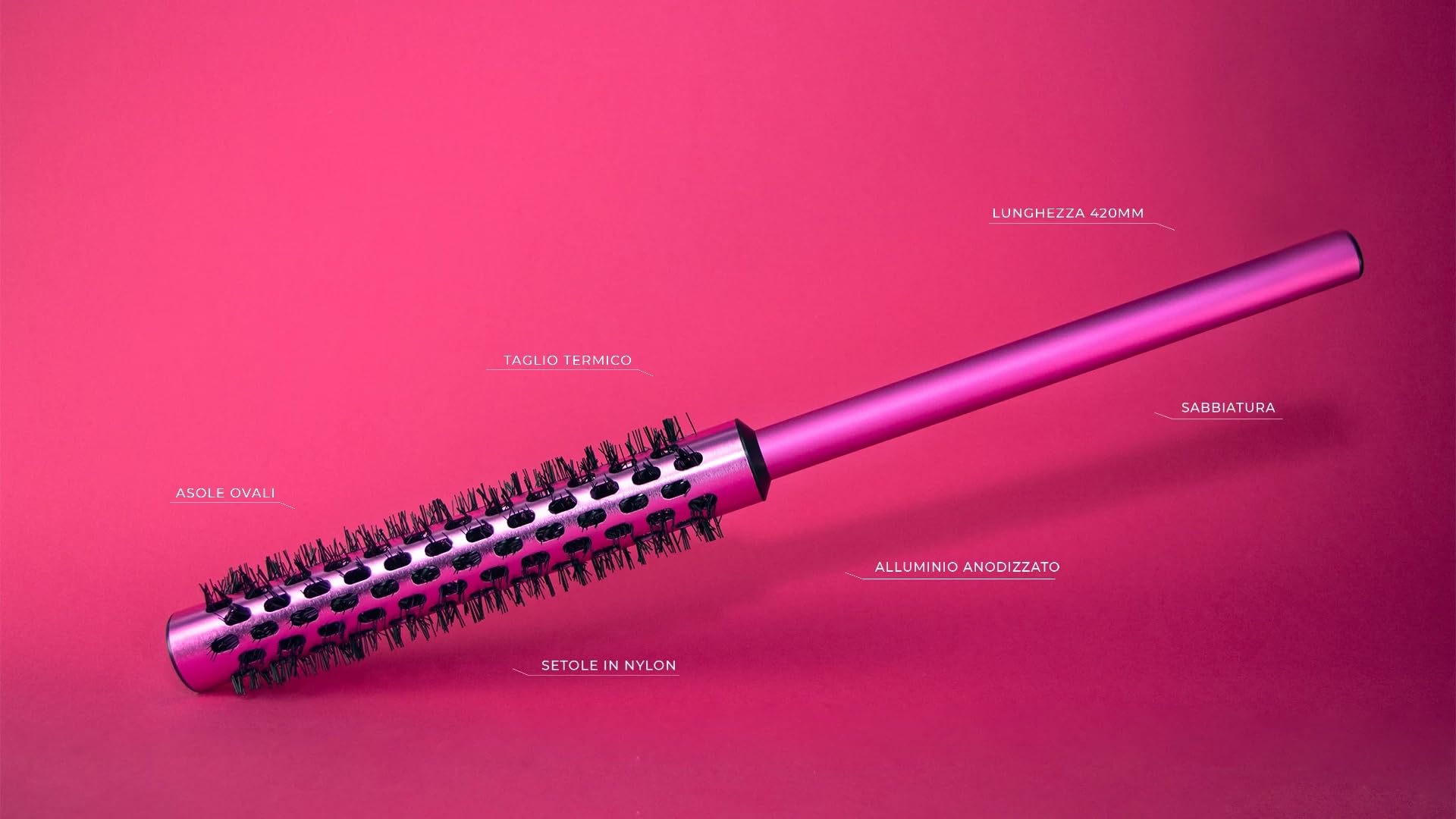 Spazzole per capelli professionali KIT WANDER: un metodo nuovo di styling e piega ondulata, ravviva ricci. Hair tools innovativi, colorati, più maneggevoli e con una lunghezza maggiore di 42 cm