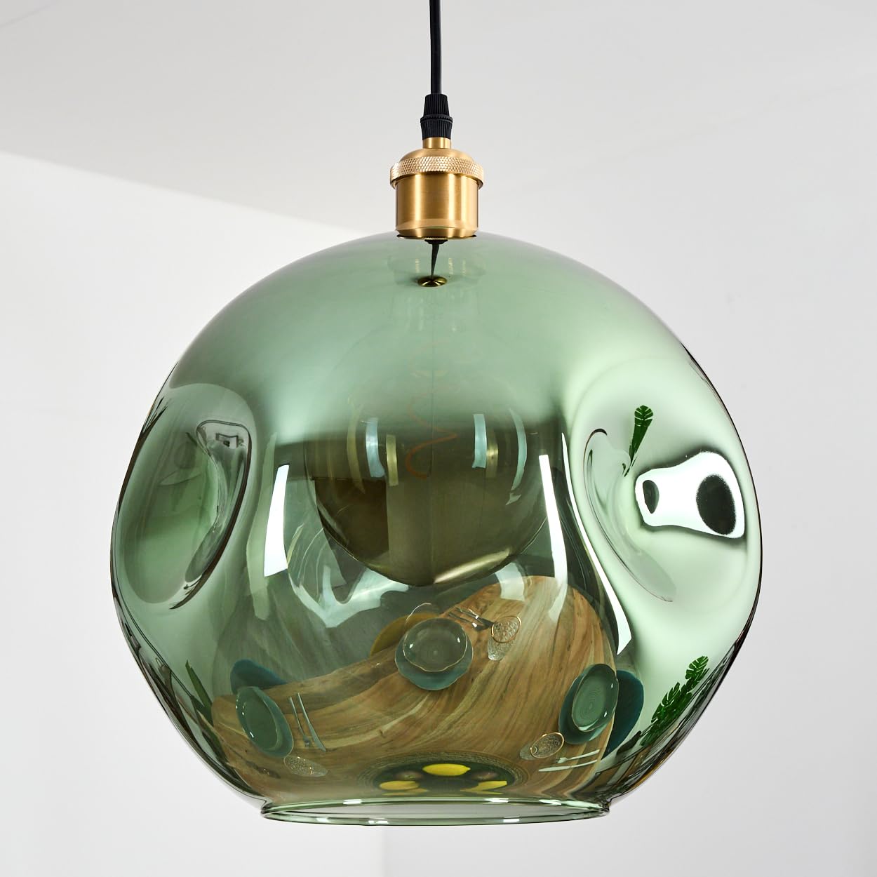 HOFSTEIN Hängeleuchte Ripoll, 1-flammige Hängelampe aus Metall/Glas in Goldfarben/Grün, moderne Pendelleuchte im Retro/Vintage-Design (Schirm 30 cm), E27, Esszimmer, Küche, Wohnzimmer, Flur