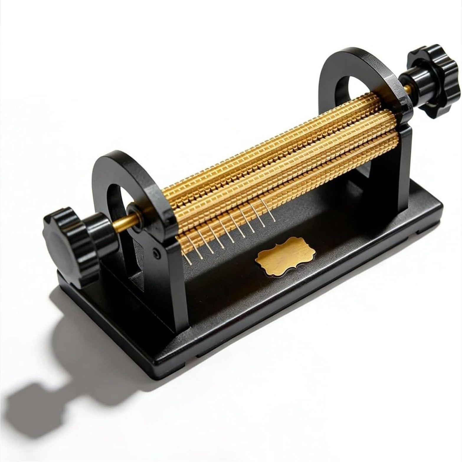 GYQSSD Smocking Pleater Machine, Adjustable 24/32 Row Fabric Pleater, Even Fabric Folds, 0.5cm Needle Spacing for Sewing Pleats in Dance Costumes and Crafts 32Rows