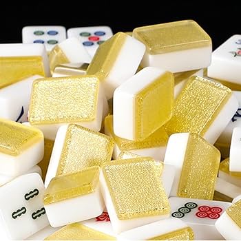 麻雀 Carry CANADA 麻雀 Carry CANADA 36mm Chinese Mahjong Set, Gold Mahjong