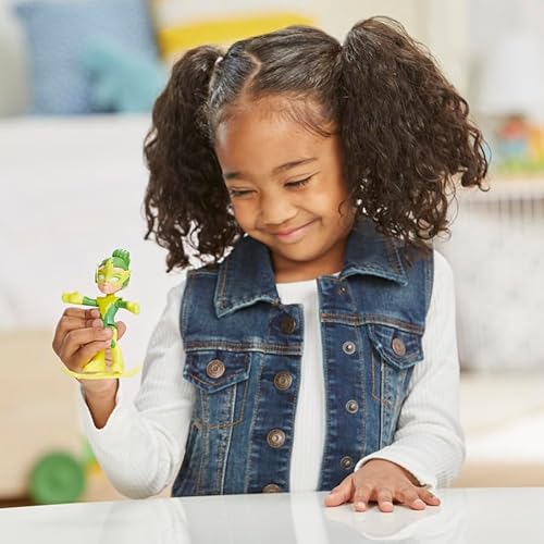 Hasbro Marvel D39854500 Disney Hasbro Surpresovo fantastischen Freunde 2024-Überraschungsei mit Figuren und faltbarem Hintergrund zum Thema Spidey, ab 3 Jahren, rot