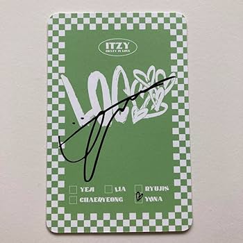 ITZY 直筆サイン トレカ ユナ ③ 2025年最新】iTZY ユナ サインの人気アイテム - メルカリ