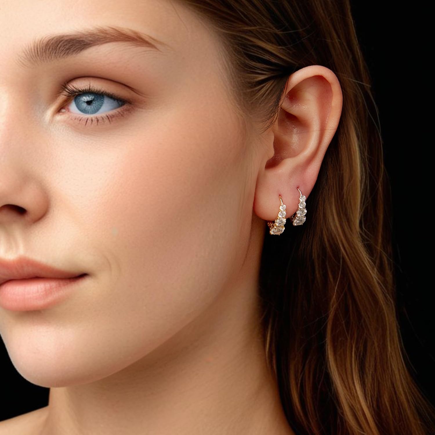 Pendientes de plata de ley S925 con moissanita graduada for mujer. Hipoalergénicos (0,06 ct a 0,3 ct). Elegantes pendientes de aro for uso diario y ocasiones especiales.