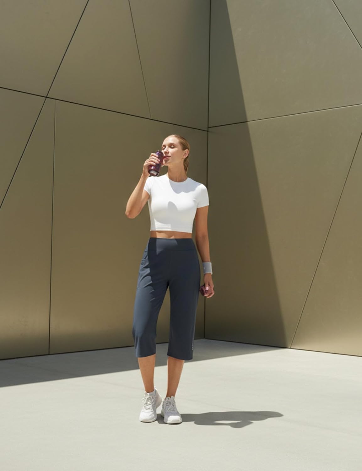 baleaf Capri Pants for Women with Pockets High Waist Yoga Dress Cropped Pants Loose Wide Leg for Casual Summer - Image 3