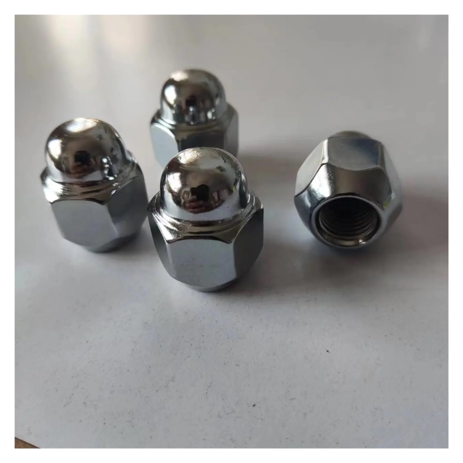 20PCS Auto Ruota Vite Dadi Pneumatici Copertura Compatibile con SYLPHY Paladin D22 Murano Teana M12 x 1.25