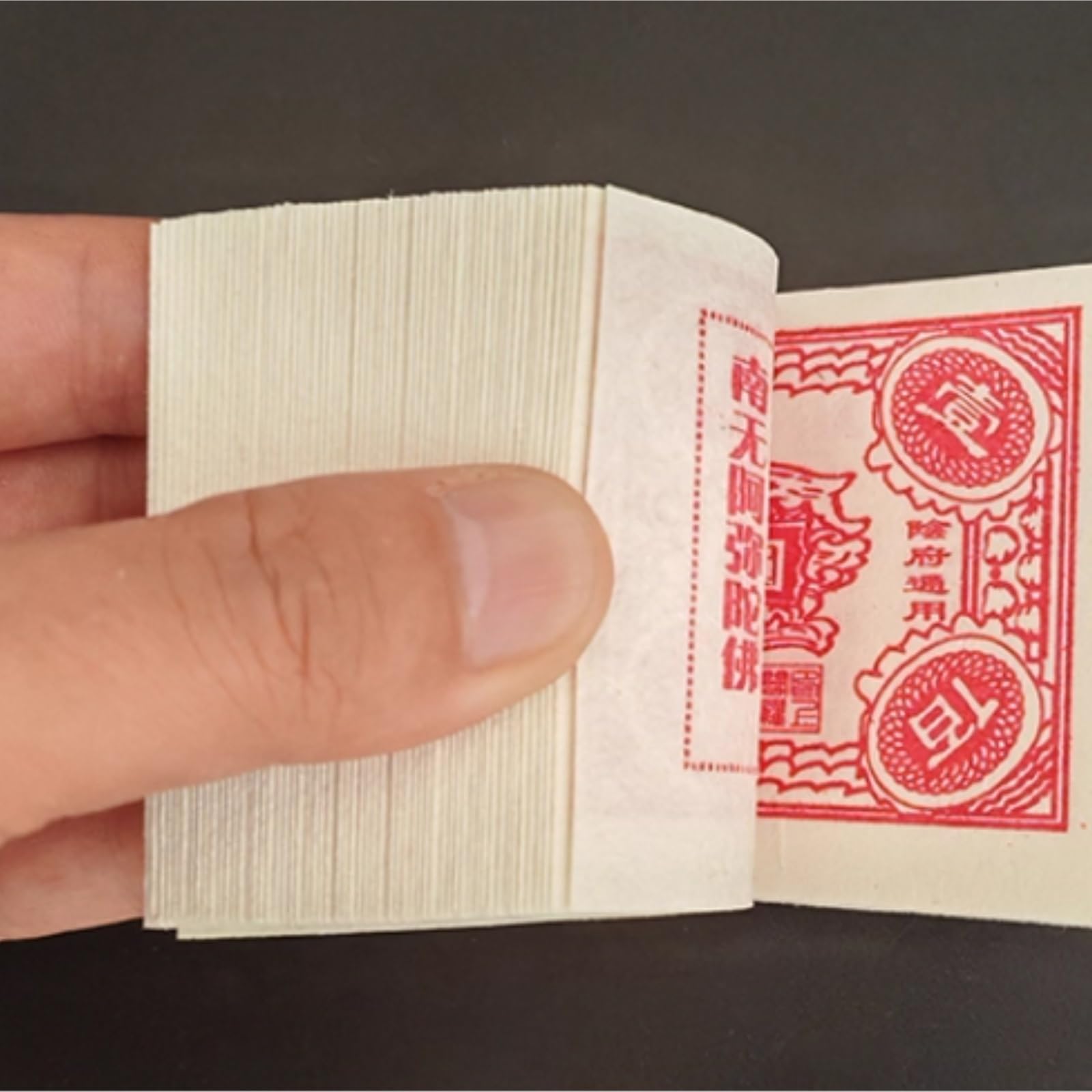 Ancestor Pieniądze Chińskie Chińskie Papierowe Pieniądze Joss, Papier Do Origami, Artykuły Ofiarne Tradycyjne(30 bundles)