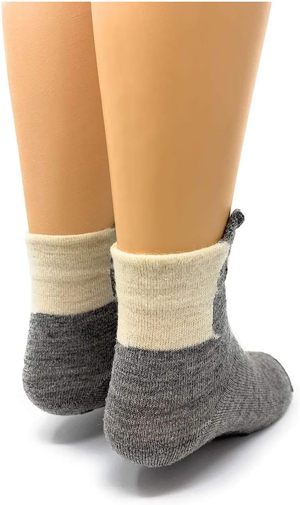 WARRIOR ALPACA SOCKS - Children's Baby Alpaca Wool Peek-A-Boo Paca Face Socks, Non-Skip Grips - Image 3