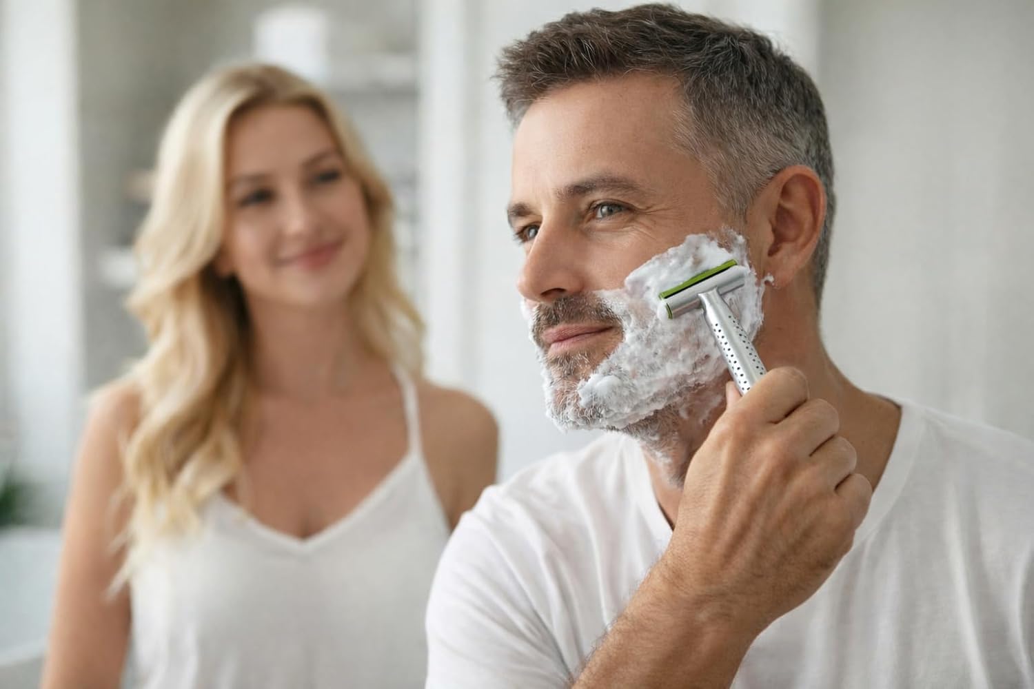 Parker Safety Razor - AeroShave - Rasoio di sicurezza a doppio bordo in alluminio con 5 lame - Angolo di 35 ° con esposizione della lama di precisione - Per uomini e donne - Aggressività lieve