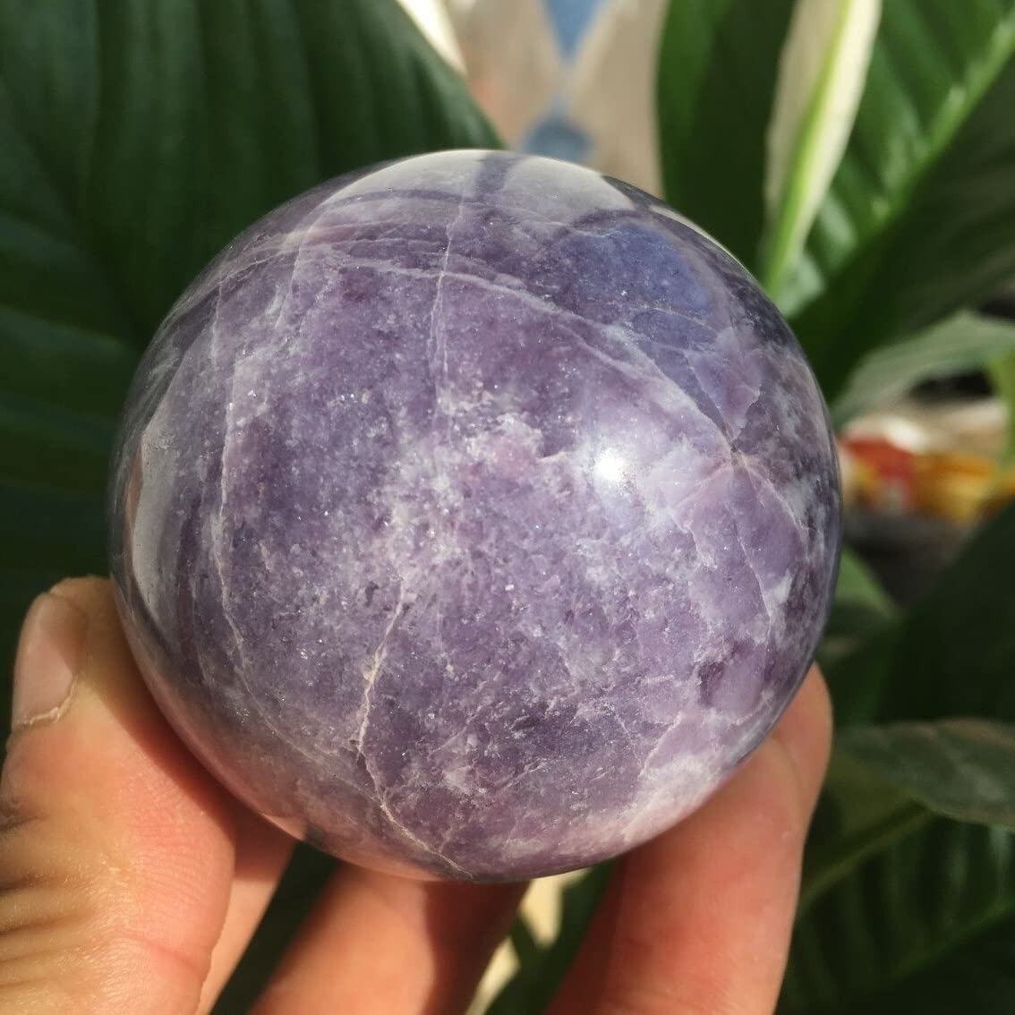 Cristalli e Pietre Naturali Sfera di Cristallo di Mica Viola Naturale Cristallo Naturale 60-65MM for la Decorazione Raccolta domiciliare