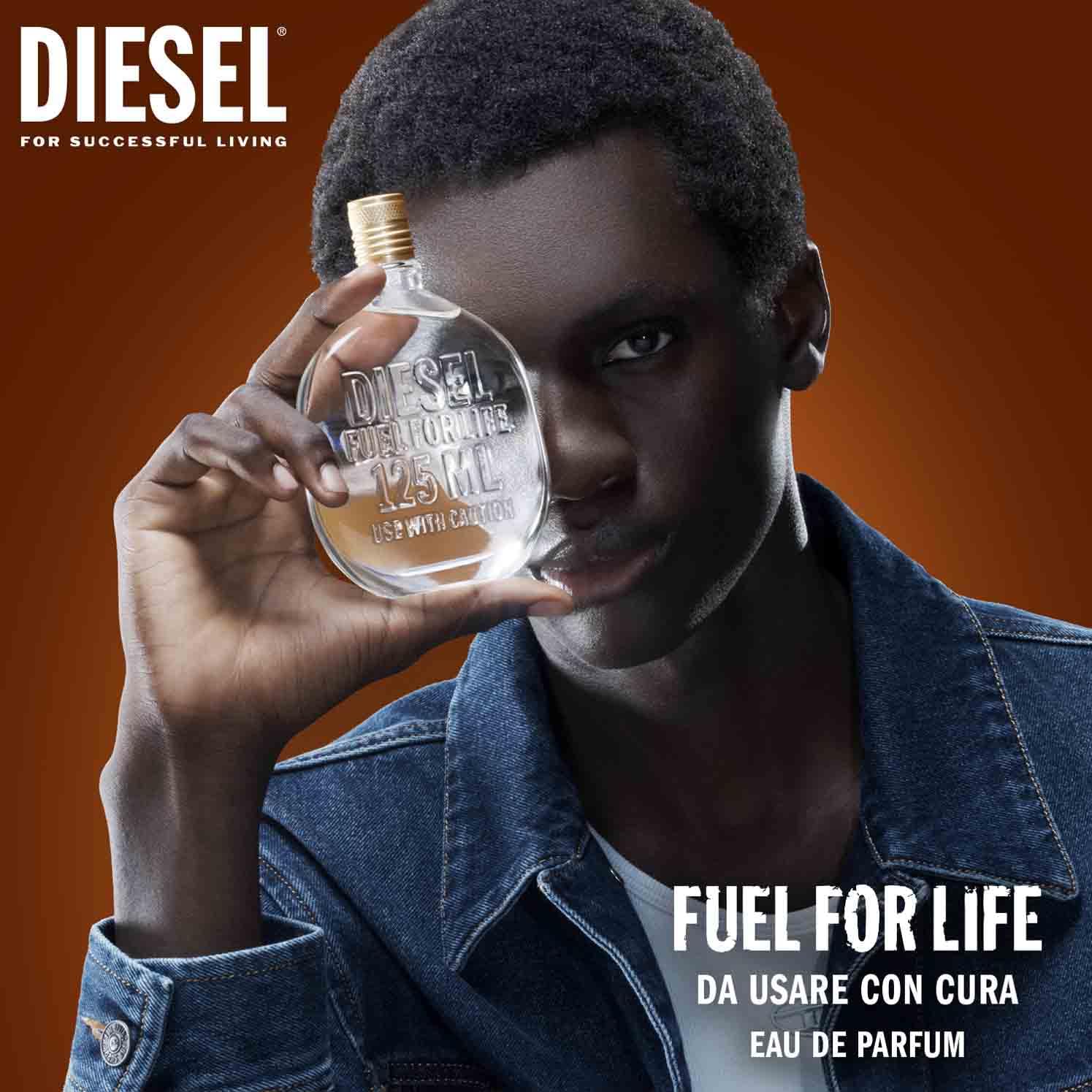 Diesel Fuel for Life Eau de Toilette Uomo, Profumo Uomo Intenso e Legnoso, Fragranza Speziata e Aromatica, Note di Anice Stellato e Lavanda, A Lunga Durata, Profumo di Lusso per Uomo