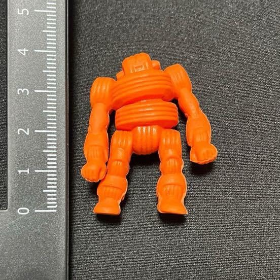 Amazon.co.jp: キン消し パチ消し ビッグラジアル 赤 ずんぐりシリーズ