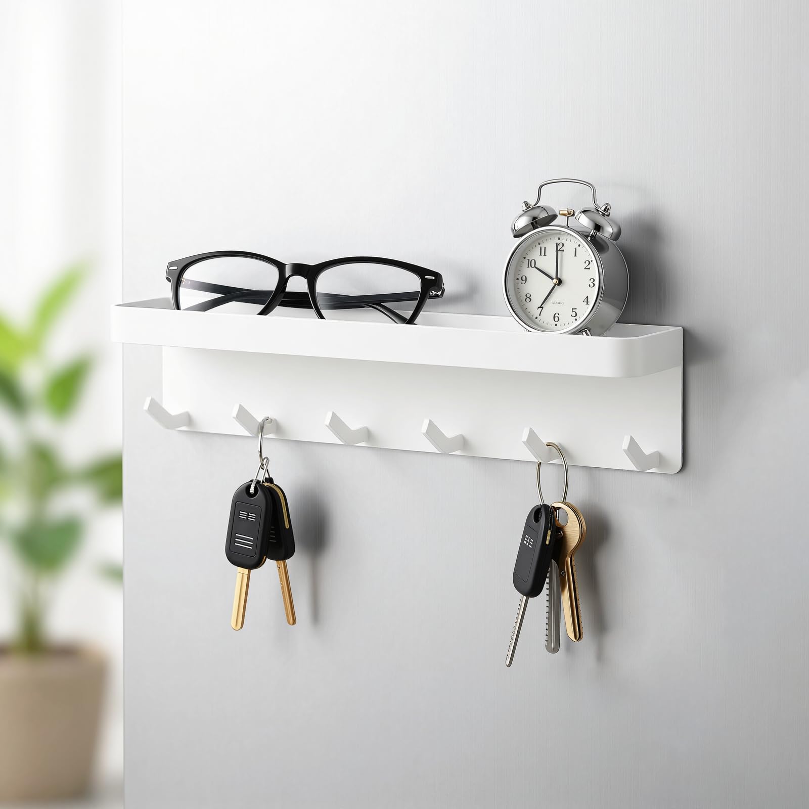 SHIMOYAMA Magnetic Key Hook with Tray, Metal Key Rack Hanger Wall Mounted with 6 Hooks for Entryway, Kitchen, Refrigerator, White