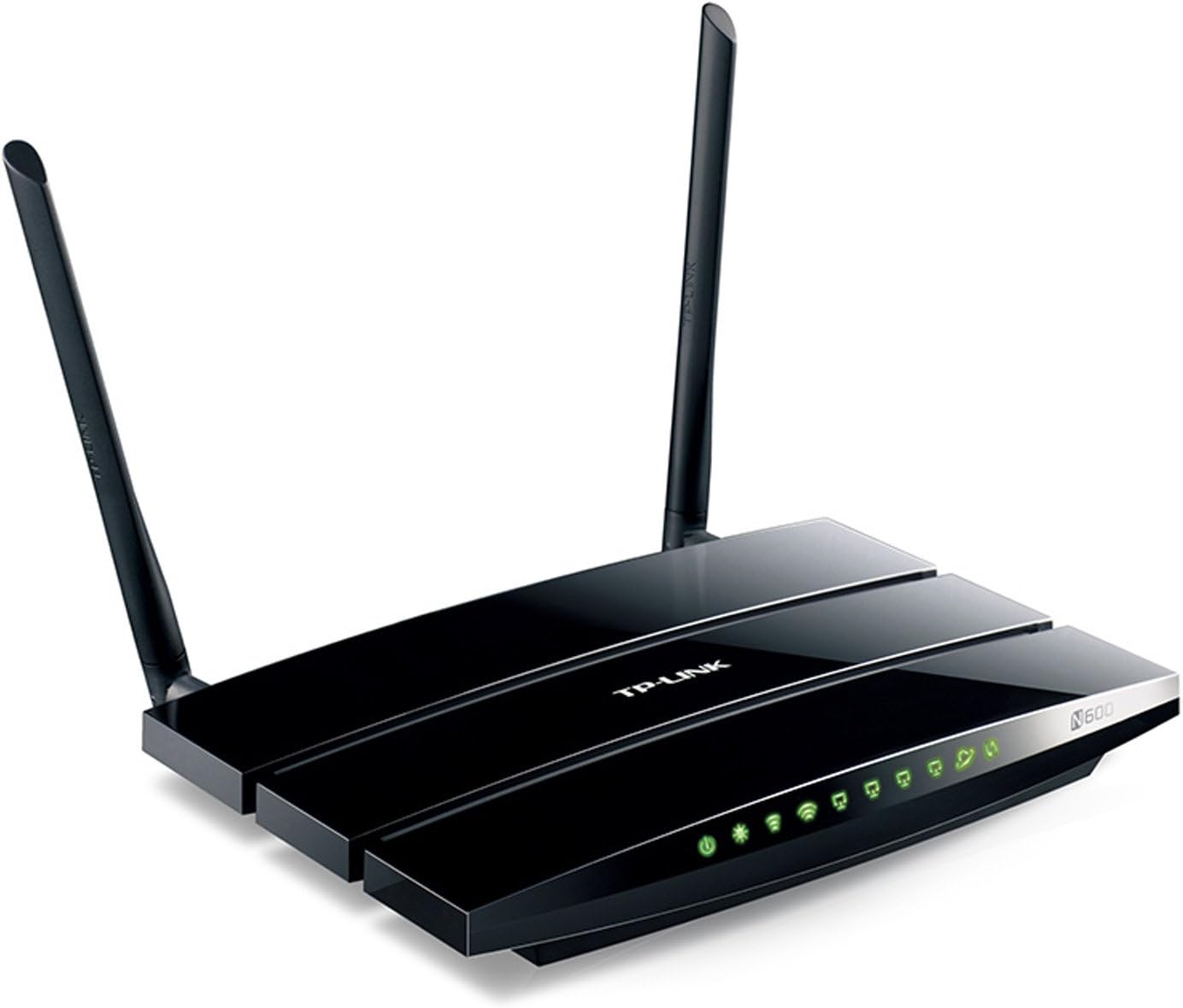 Бурчтуу view of the TP-Link TL-WDR3600 N600 Wireless Dual Band Gigabit Router with antennas