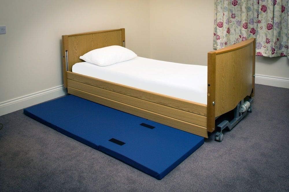 MIP Fall-Out / Crash Mat, Foldable with Fastening Straps, 60x190cm