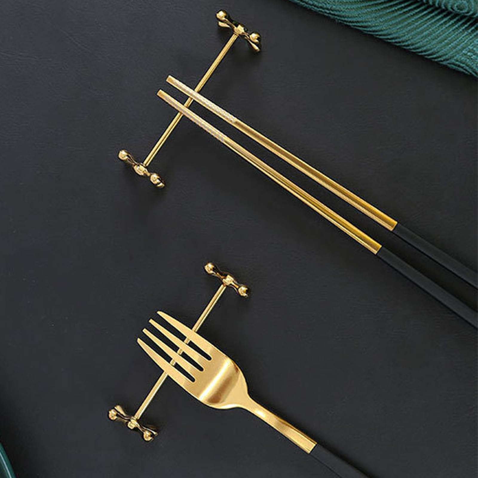 Repose-Baguettes, Support pour Baguettes de Restaurant en Acier Inoxydable, réutilisable, avec Couteau de Table et Support pour Couverts Chinois.