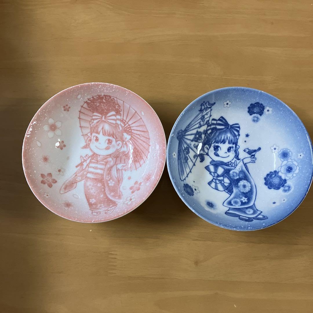 Amazon.co.jp: ペコちゃん 小鉢 2個セット 華姫ペコ : ホーム