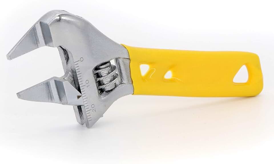 wrench for tight spaces