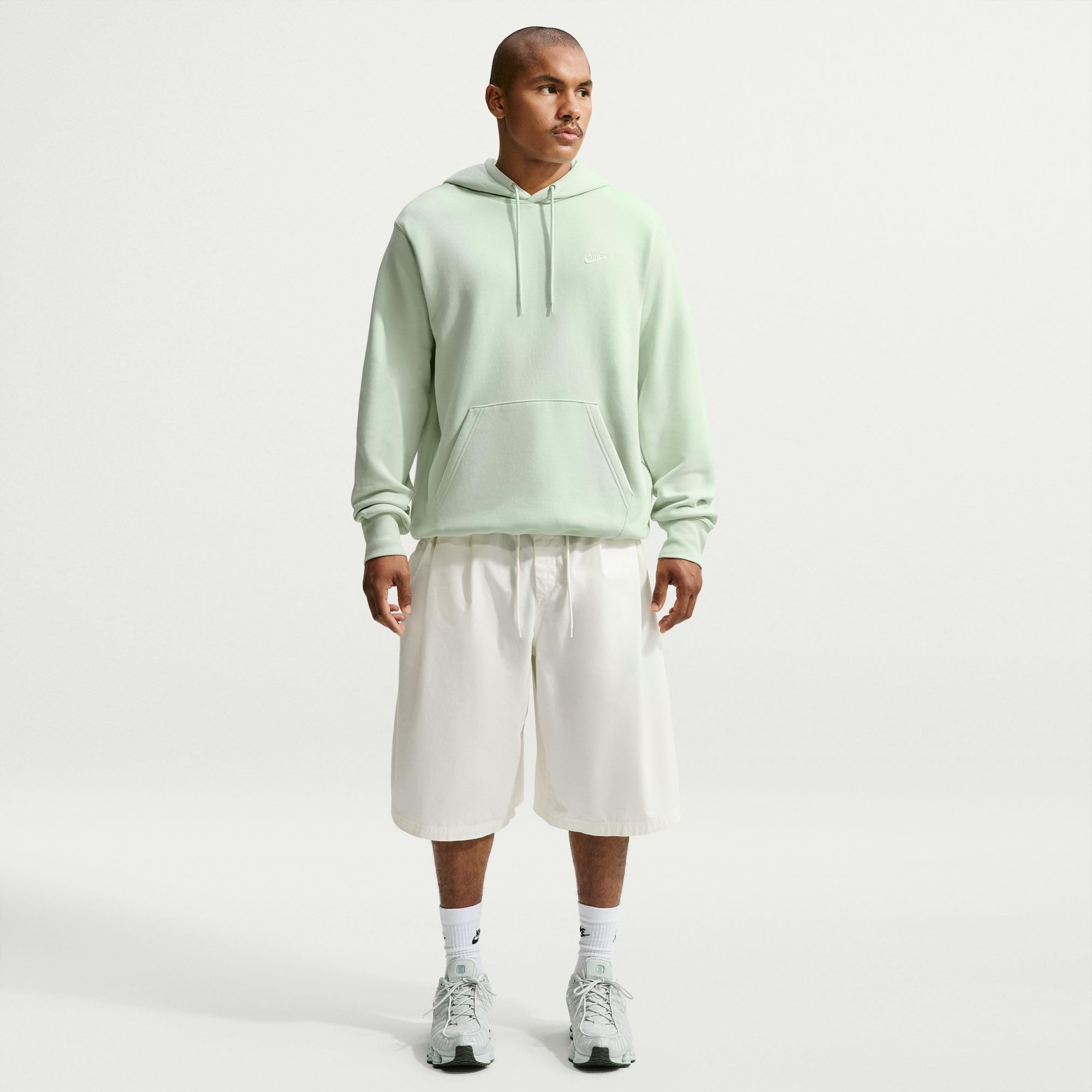 Nike Men's Club Pullover Fleece Hoodie Medium Jade Aura/Jade Aura/White