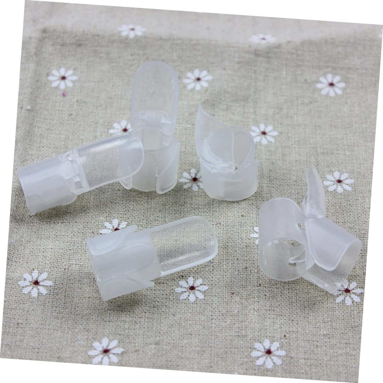 10pcs Nail Art Protector Clips Scratch-Resistant Manicure Covers for DIY Nail Design Suitable for Home Use